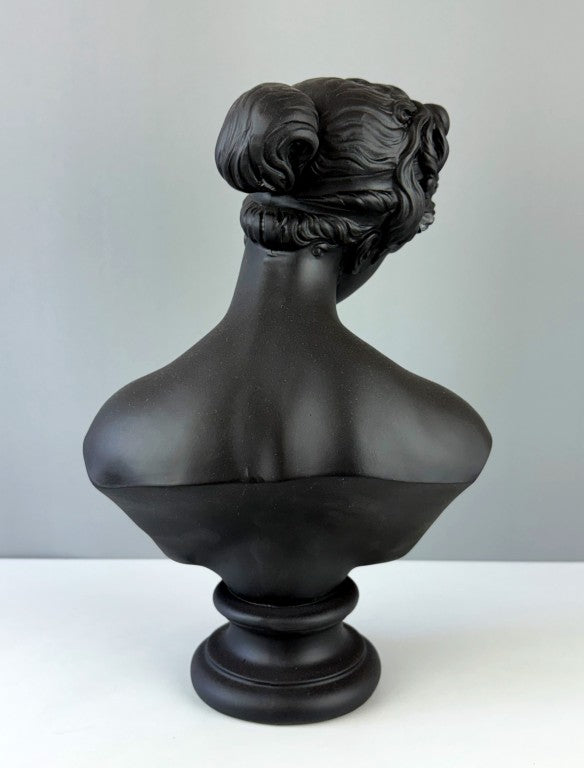 Aphrodite Venus Bust Statue, 34cm - 13.4"