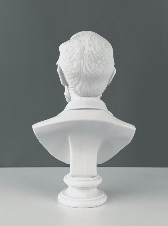 Abraham Lincoln Bust Statue, 27cm - 10.6"