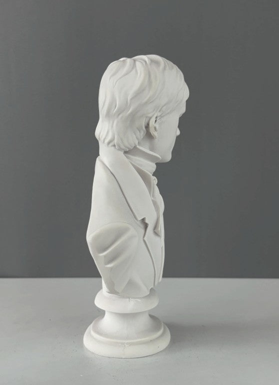 Mr. Darcy & Elizabeth Bennet Bust Statue, 25 cm - 10 in