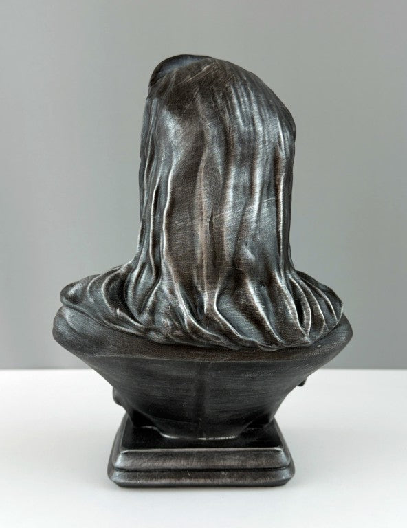 Demeter Goddess of Fertility of the Earth Sculpture, 27 cm - 10.6"