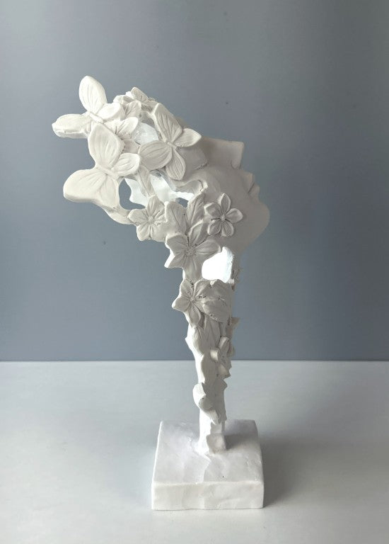 Flower Lady Bust Statue, 30 cm - 11.8 in