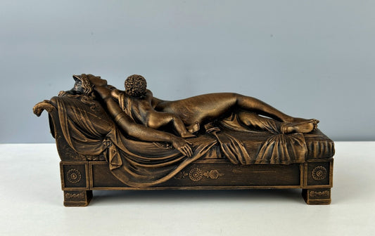 Juno Feeding Infant Hercules Sculpture Art, 29 cm - 11.4 in