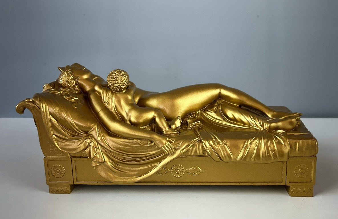 Juno Feeding Infant Hercules Sculpture Art, 29 cm - 11.4 in