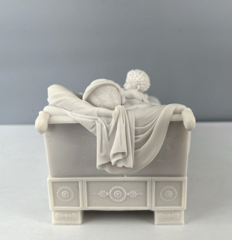 Juno Feeding Infant Hercules Sculpture Art, 29 cm - 11.4 in