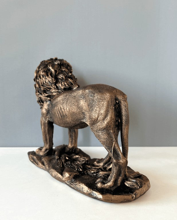 Lion Sculpture, 33 cm - 13 in