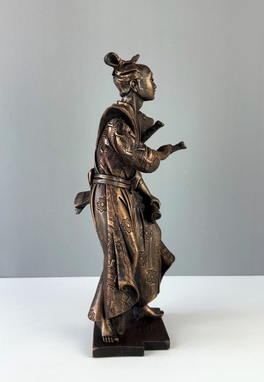 Japanese Samurai Statue, 33cm - 13 in