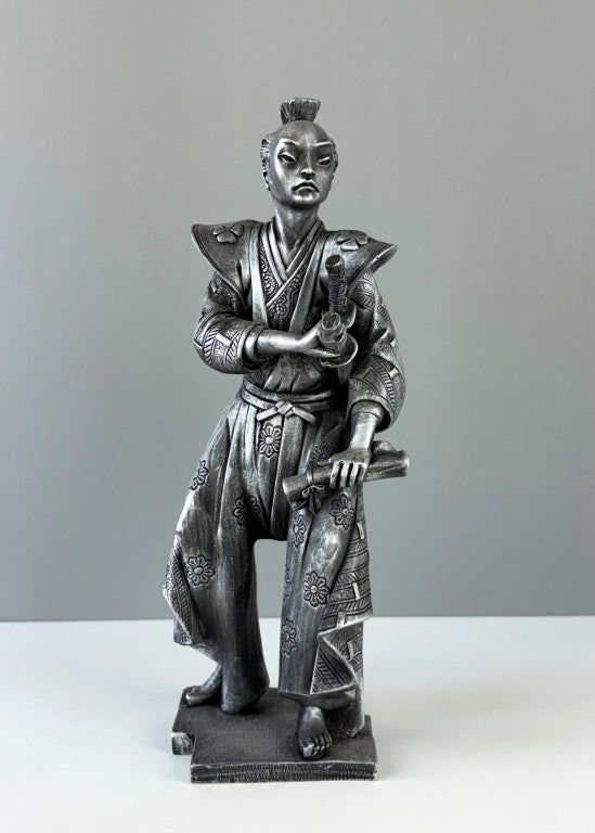 Japanese Samurai Statue, 33cm - 13 in