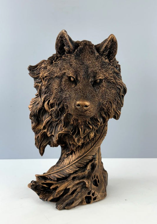 Wolf Statue, 28 cm - 11 in