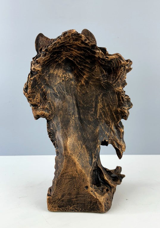 Wolf Statue, 28 cm - 11 in